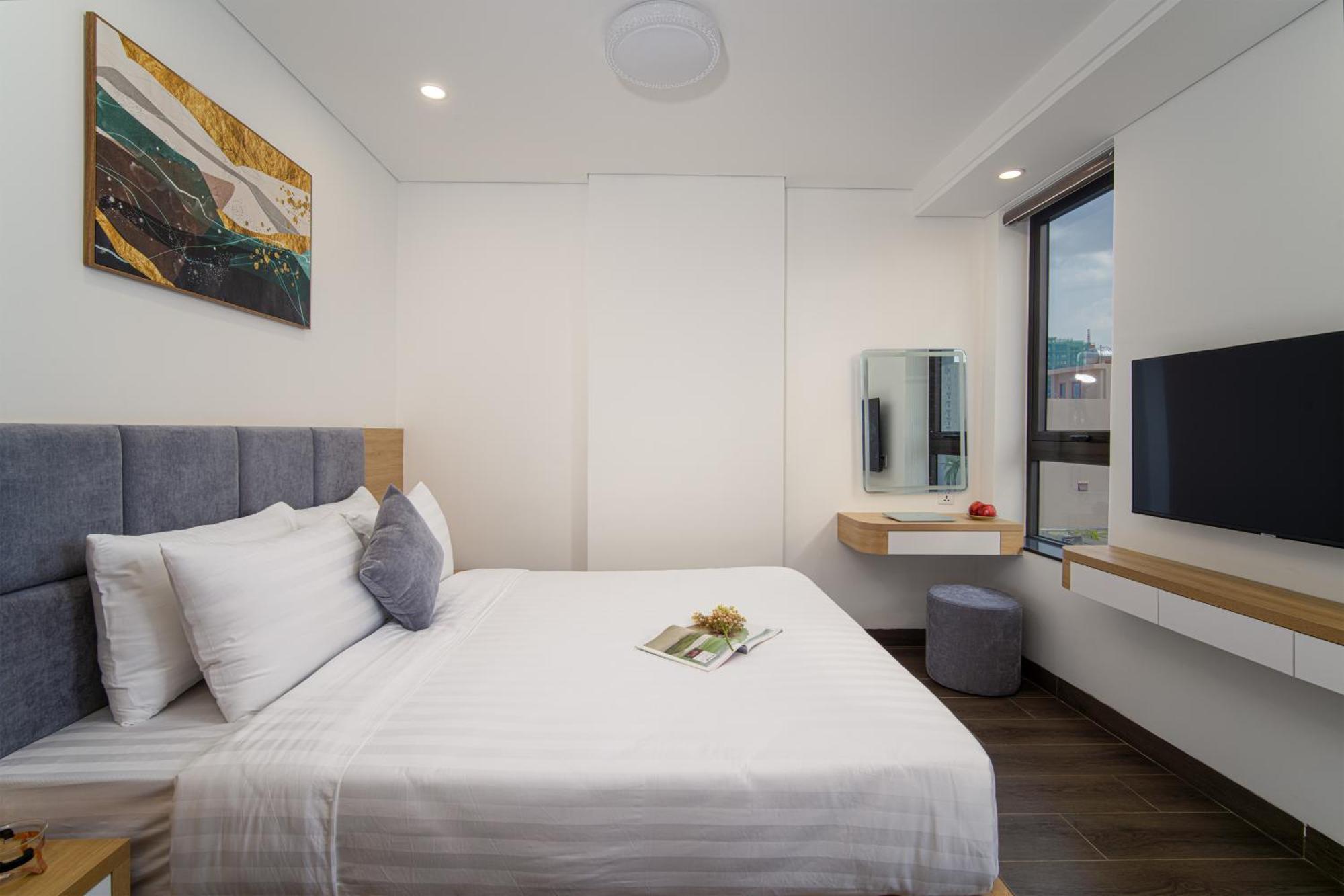 Hsuites Riverside Hotel And Apartment Da Nang Rum bild